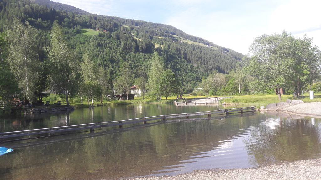 Hotel Haus Scharler, Talstation Neukirchen am Großvenediger Esterno foto